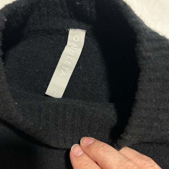 Athleta Merino Wool Sweater - sz M black - Picture 2 of 5
